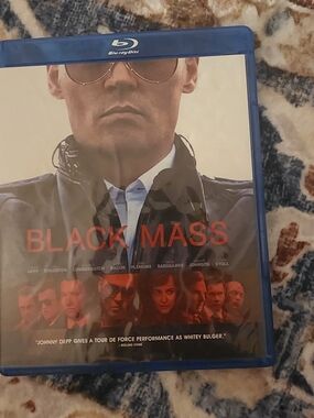 Warner Bros. Blu‑ray Black Mass Movie Case with Blue Accents